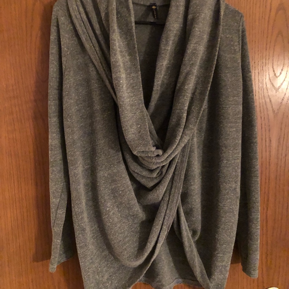 Super Cute Wrap Top/Sweatshirt Size S